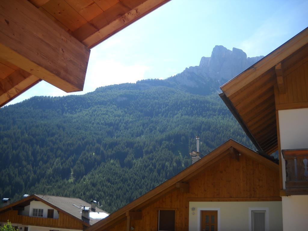 Villetta Enrosadira Vigo di Fassa Pokoj fotografie